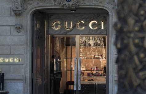 branding gucci|gucci brand positioning.